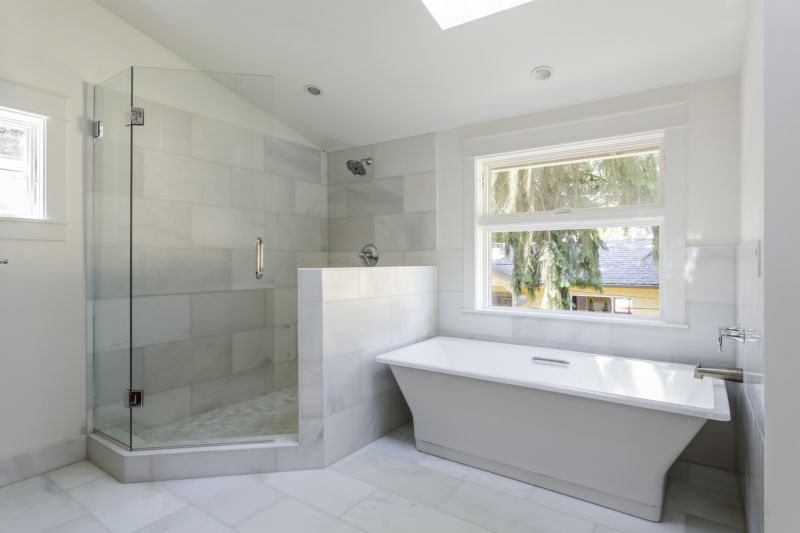 Elegant Modern Tub
